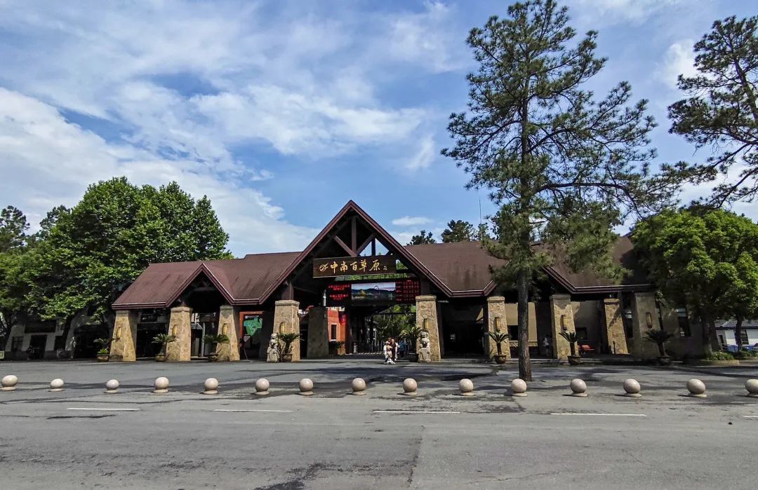 热辣滚烫 扬帆未来——巨人集团公司团建之旅