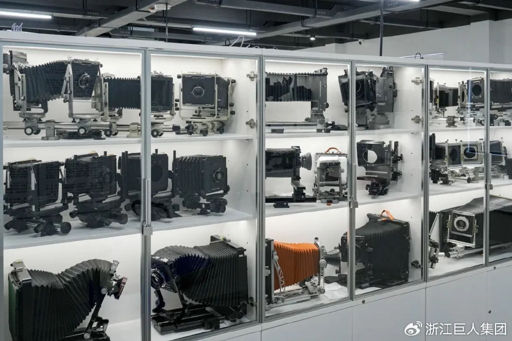 博览相机文化 致敬科技匠心——南浔巨人照相机博物馆开幕