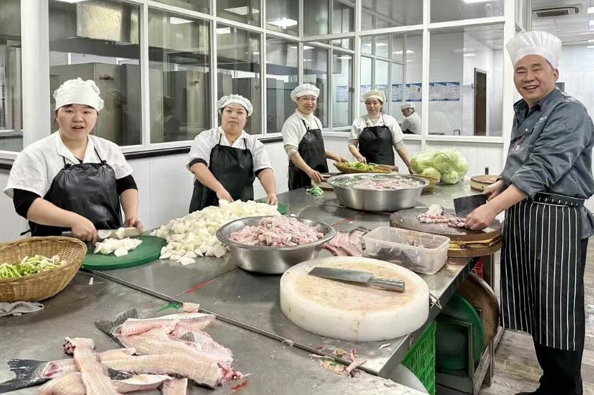 龙马精神迎开工 巨人集团启新程