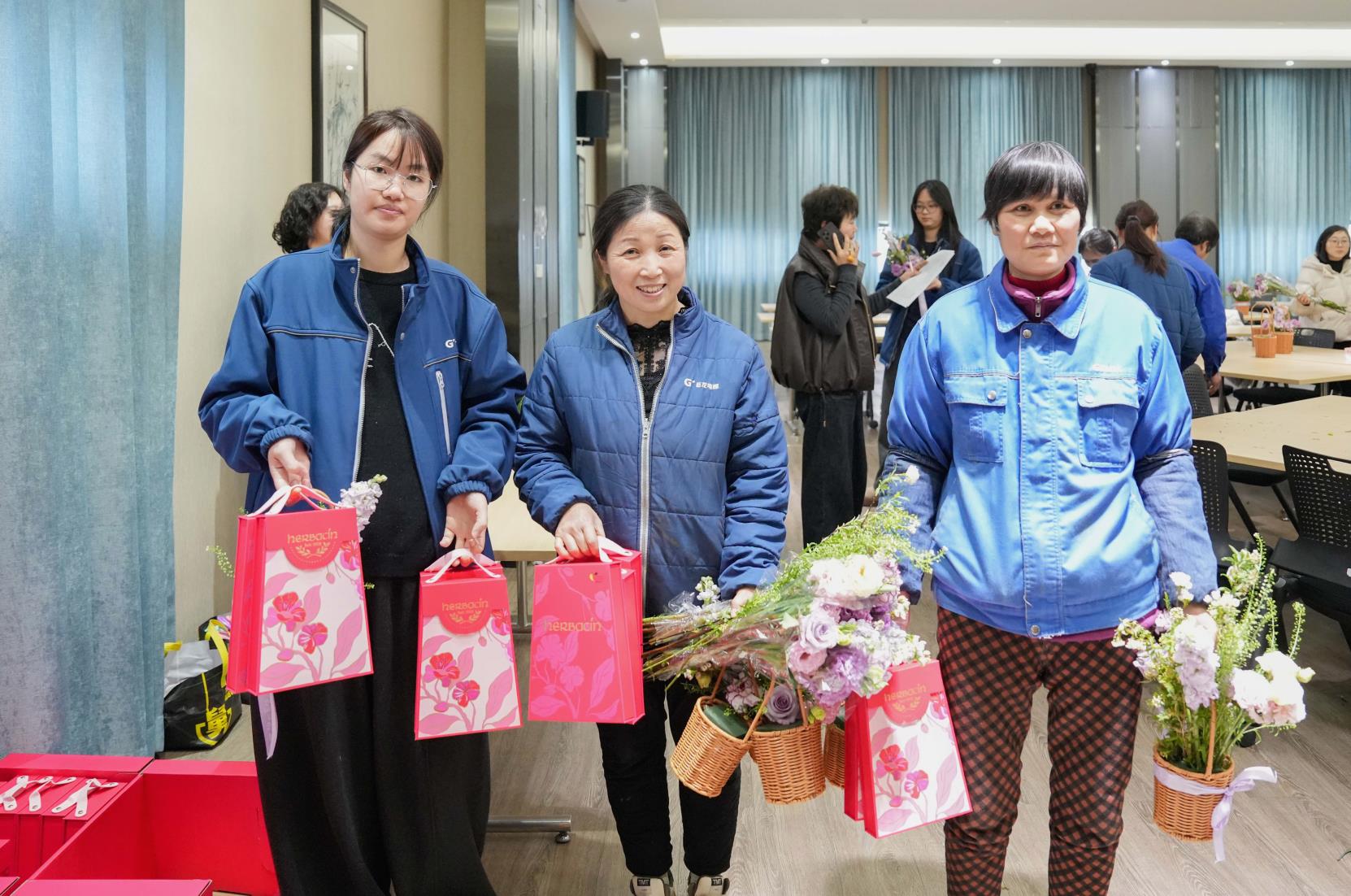 花香润心田 巾帼绽芳华——巨人集团妇女节活动 花香润心田 巾帼绽芳华——巨人集团妇女节活动